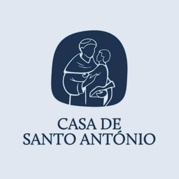 Caiado Guerreiro helps the Casa de Santo António association