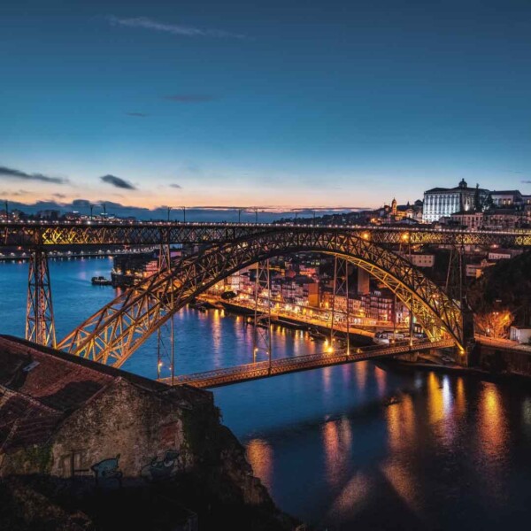 Living in Porto: tax benefits and Insurance